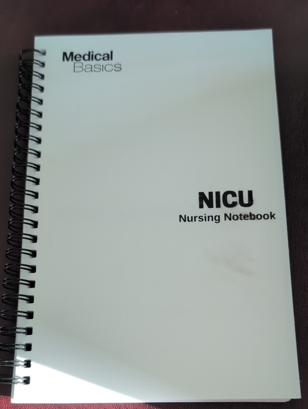 NICU Nursing Notebook – White
